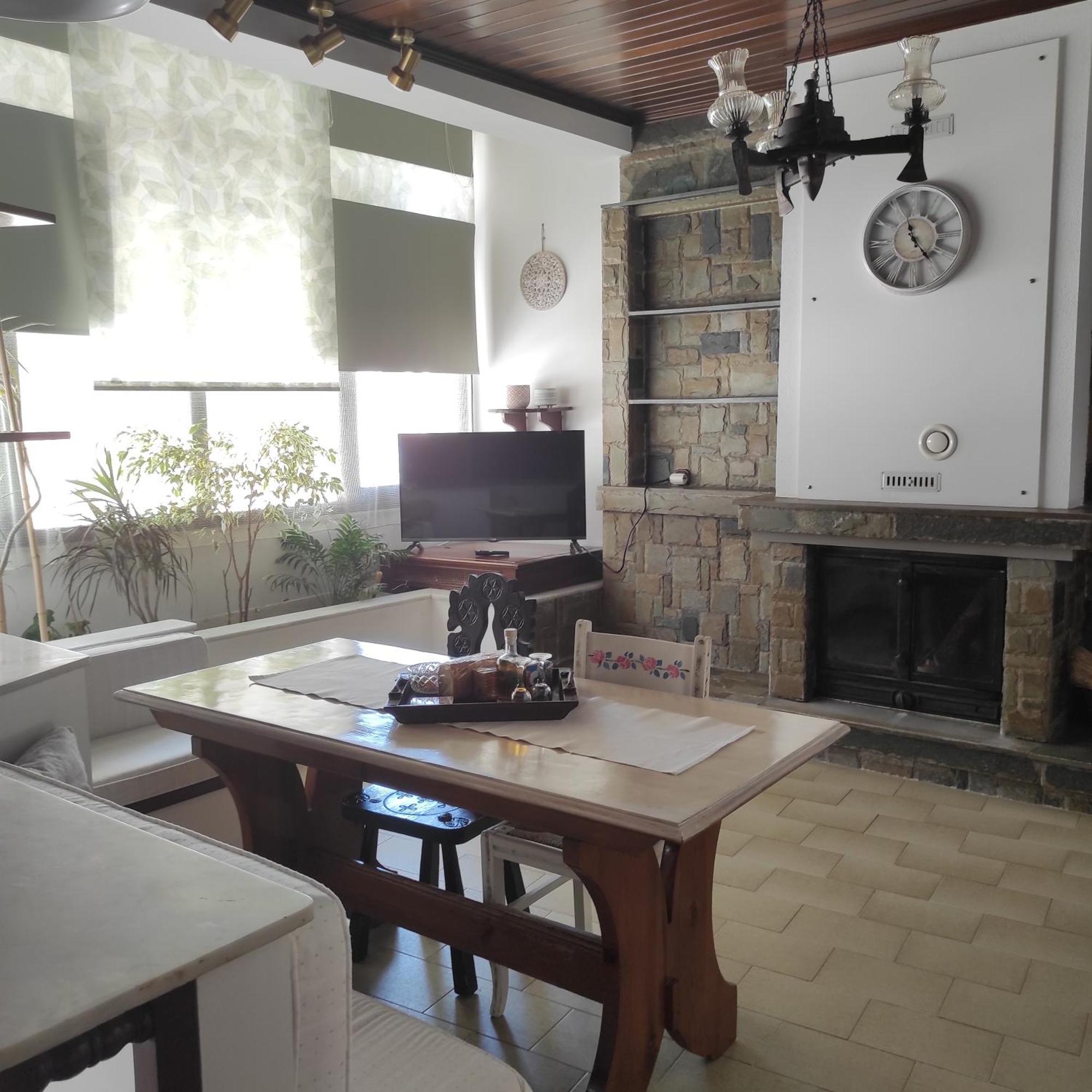 Apartament Johnny'S Loft Agrinio Zewnętrze zdjęcie
